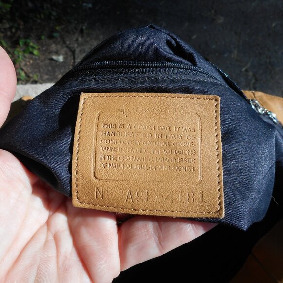 SOLD Coach Lexington Bucket, 4181 in Camel - Picture 8 of 16